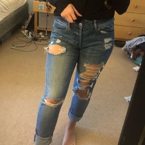 American Eagle Tomgirl Jeans